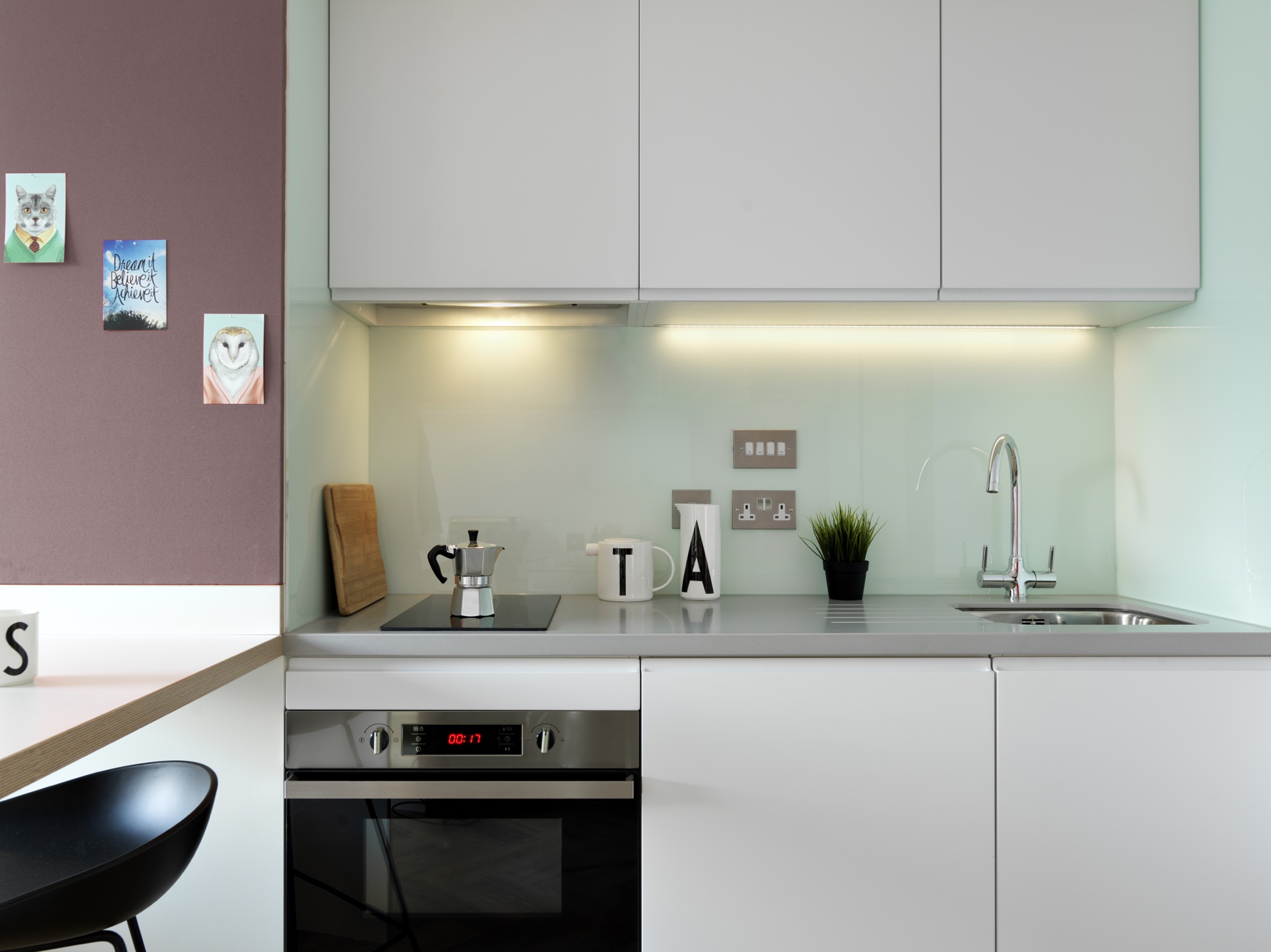 Student Castle Bath Studio Kitchen (1)