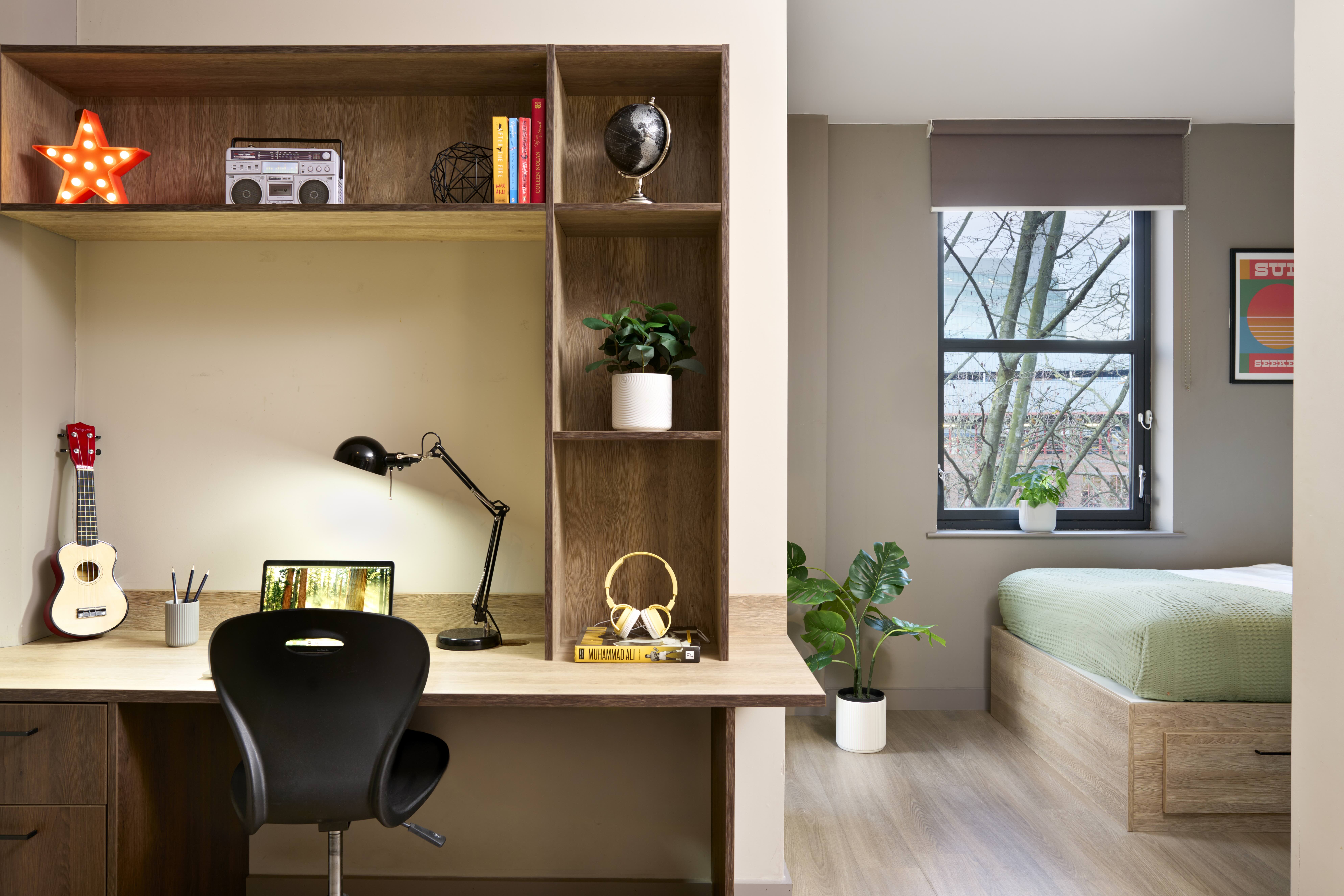 student castle reading silver studio terrace